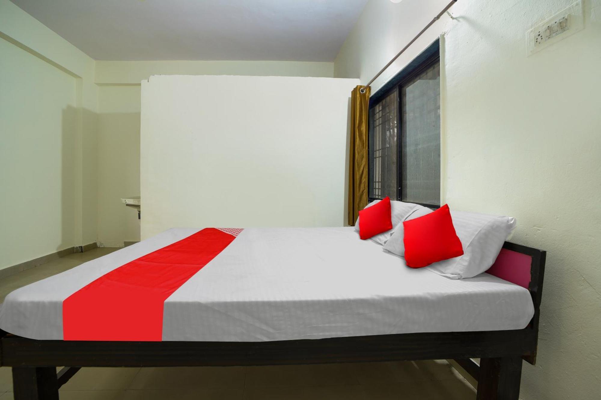 אאורנגבד Oyo Flagship Hotel The Grand Lotus מראה חיצוני תמונה