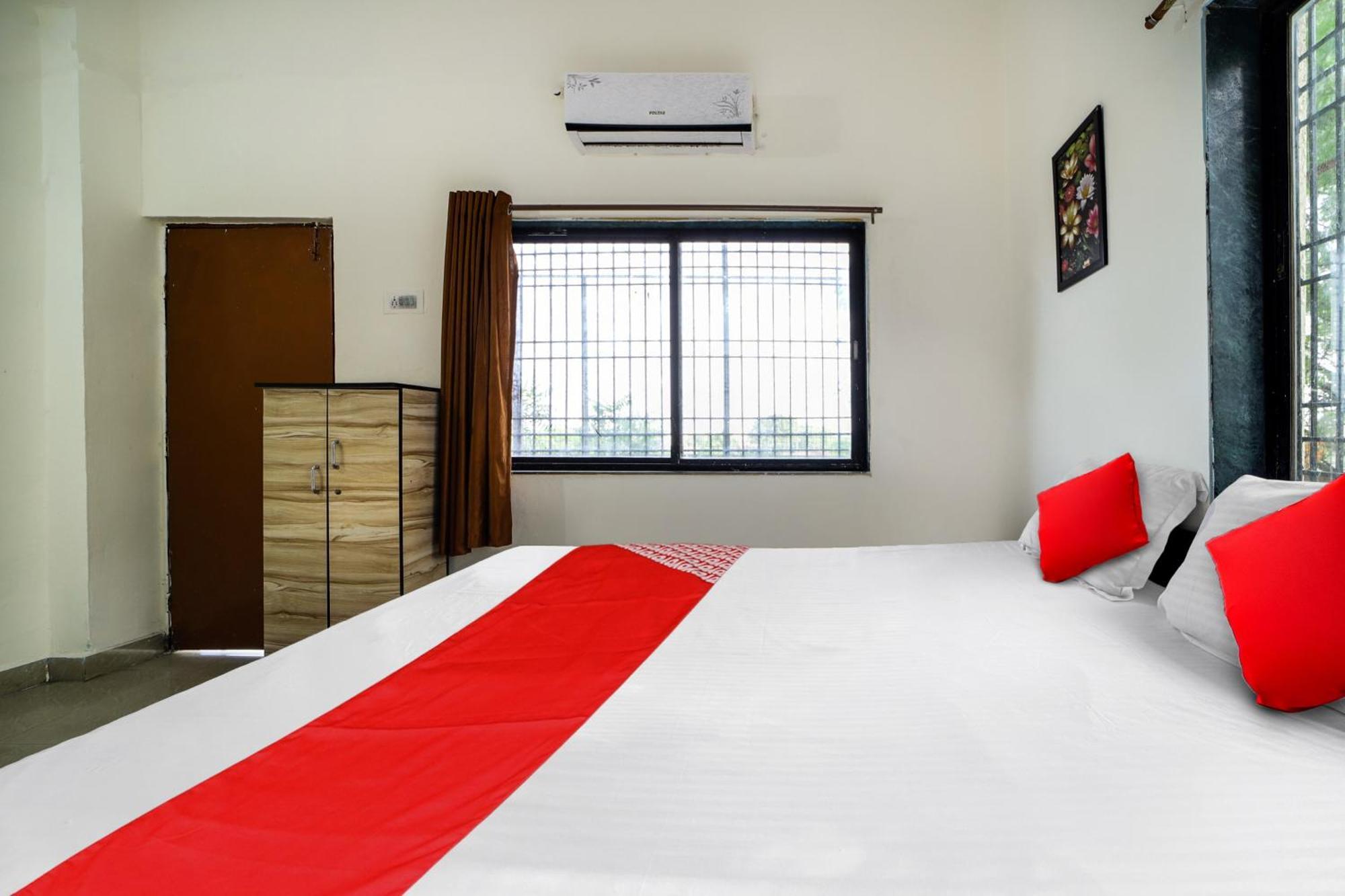 אאורנגבד Oyo Flagship Hotel The Grand Lotus מראה חיצוני תמונה