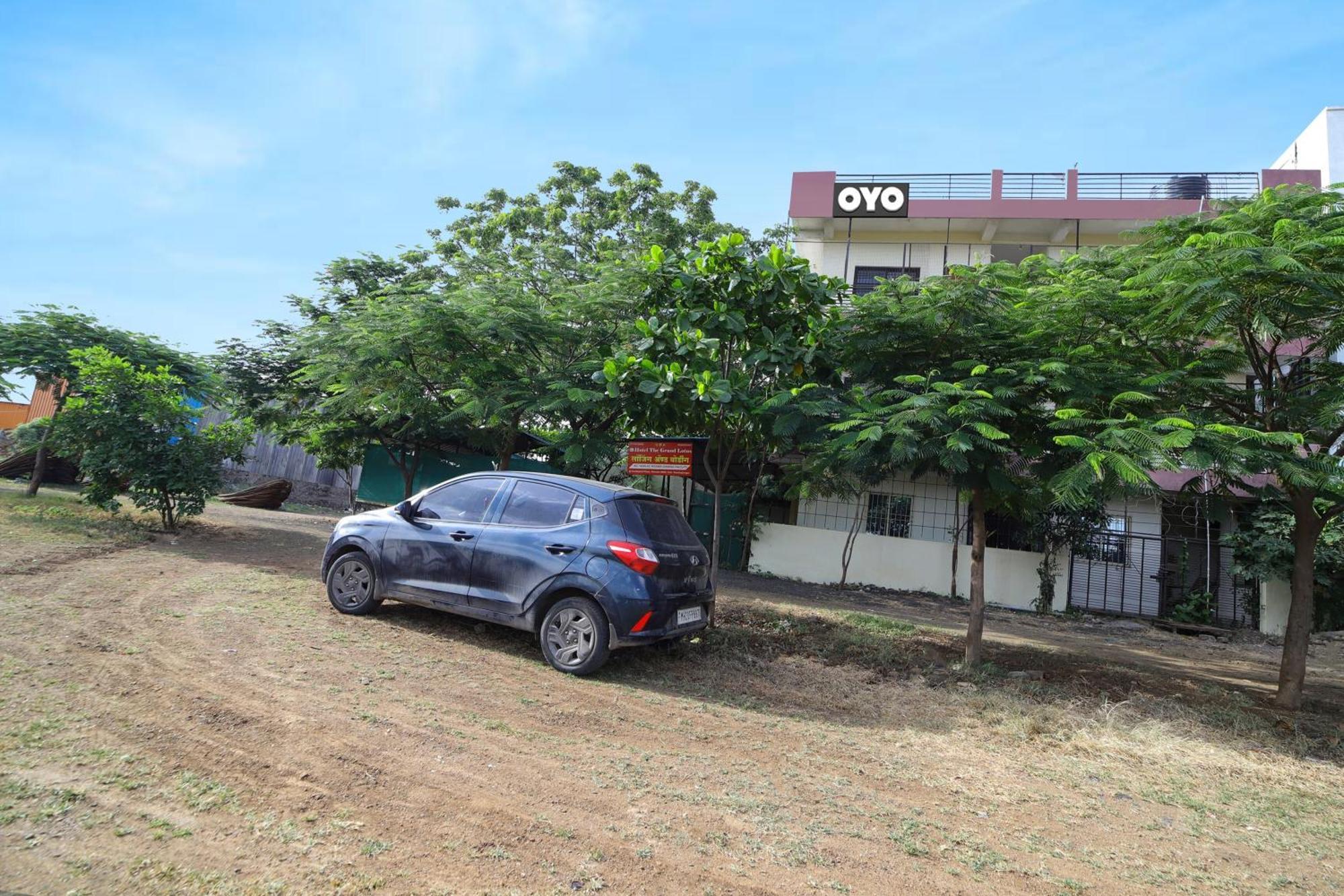 אאורנגבד Oyo Flagship Hotel The Grand Lotus מראה חיצוני תמונה